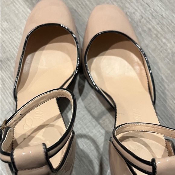 J. Crew Nude Patent Leather Heels - Picture 8 of 8